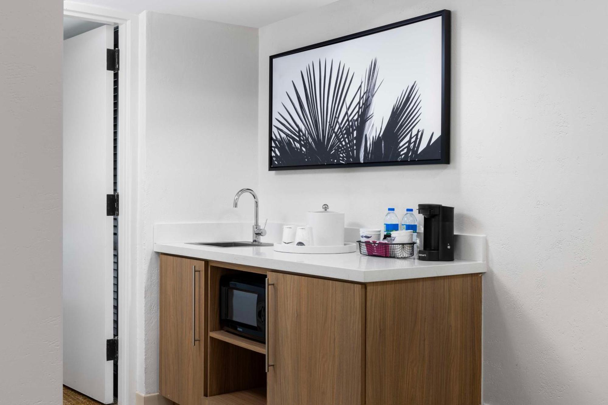 Hampton Inn & Suites San Juan Carolina Εξωτερικό φωτογραφία