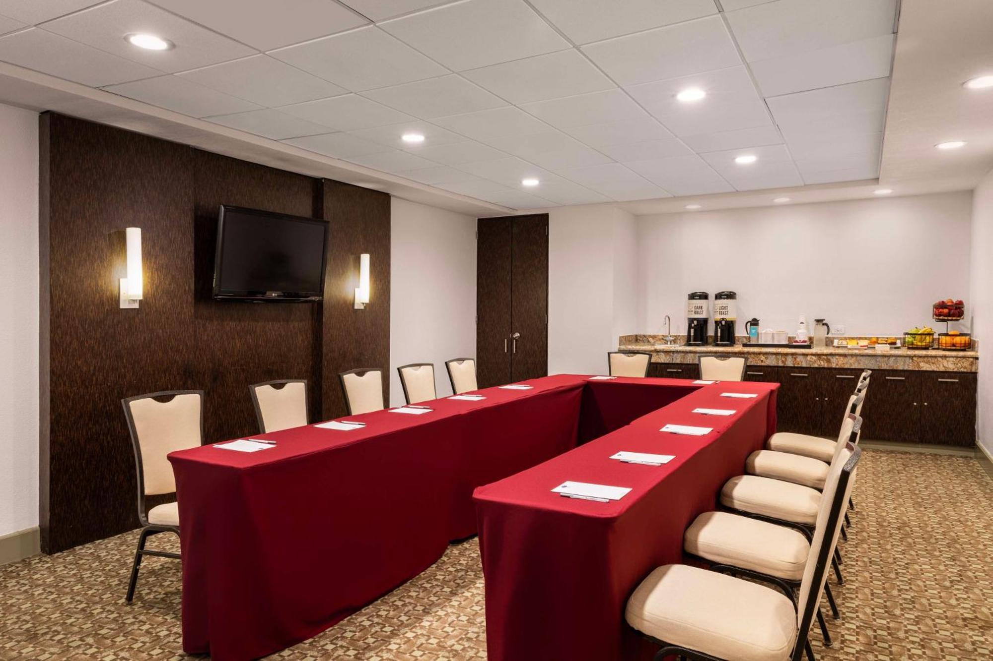 Hampton Inn & Suites San Juan Carolina Εξωτερικό φωτογραφία